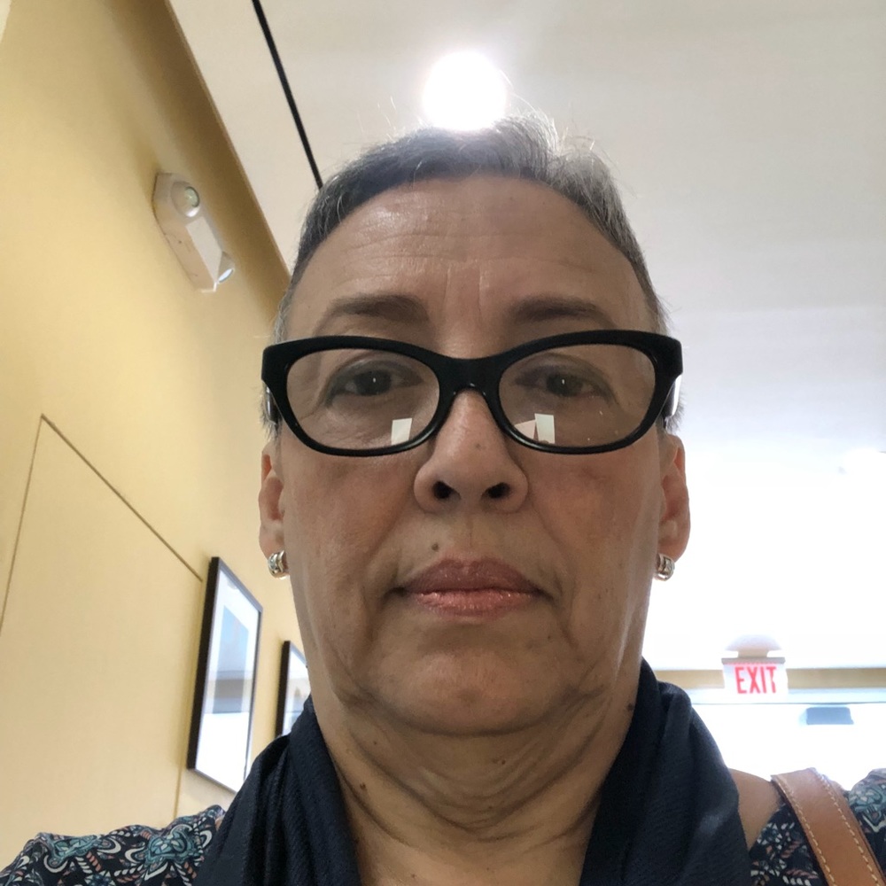 Meet your Posher, Carmen